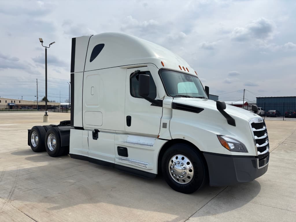 2021 Freightliner 