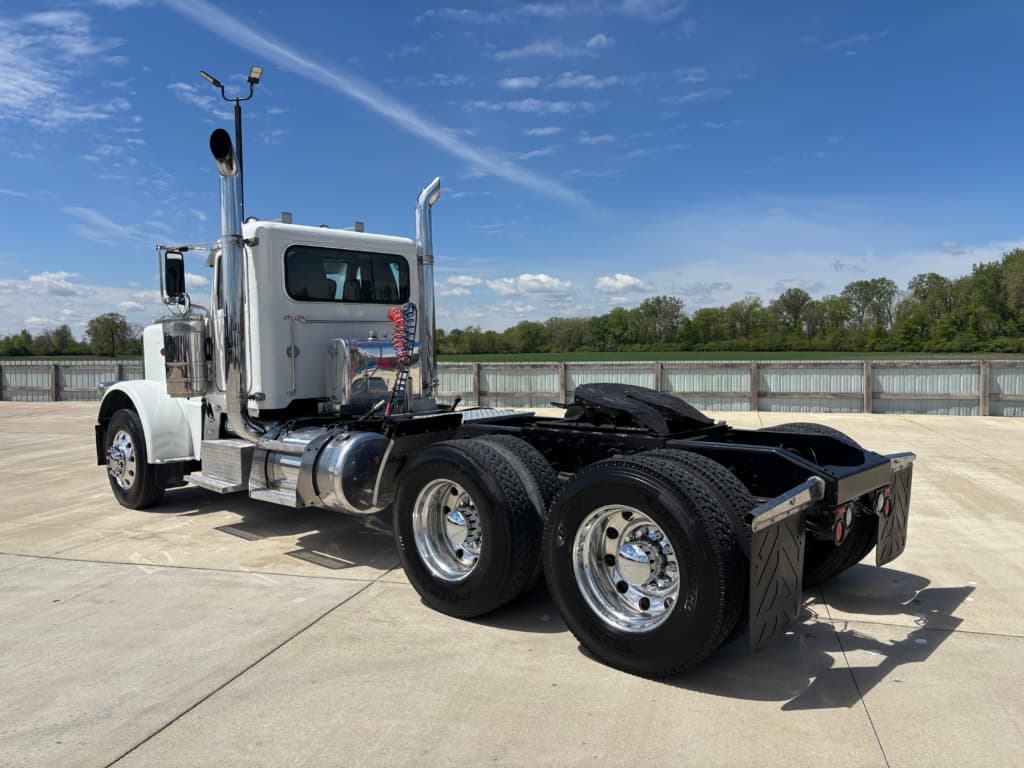 2016 Peterbilt